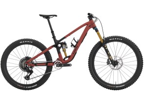 FUEL MX 9 EAGLE 90 GEN 7 SEDONA RED 2026